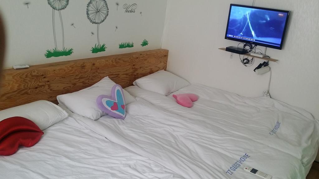 Myeongdong pensión Seúl Habitación foto